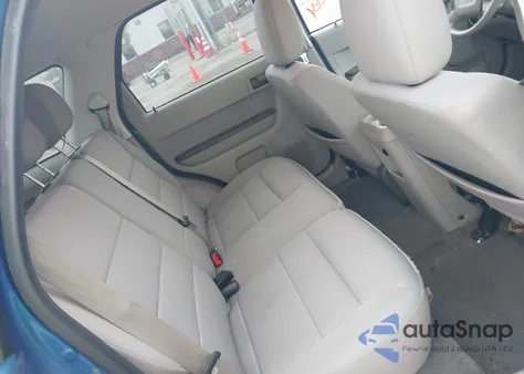 2011 Ford Escape Xlt z USA, uszkodzony, nr VIN 1FMCU0D74BKA13877